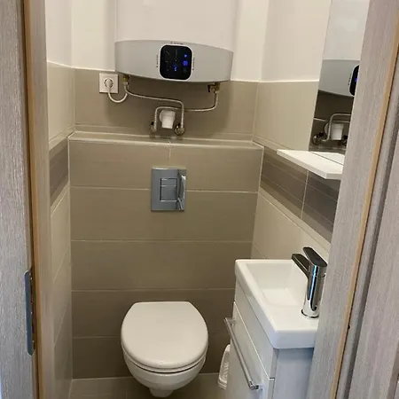 Aranyhid Apartman Balatonalmadi Exterior photo