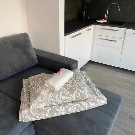 Aranyhid Apartman Balatonalmadi Exterior photo