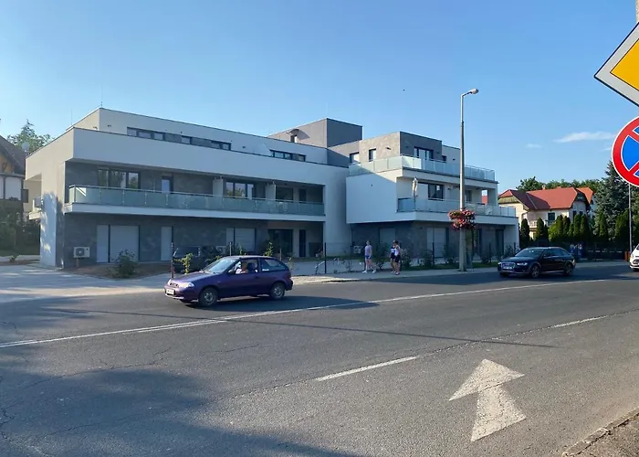 Aranyhid Apartman Balatonalmadi